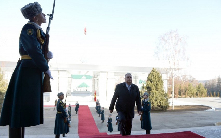 Президент Кыргызстана принял верительные грамоты посла Азербайджана 