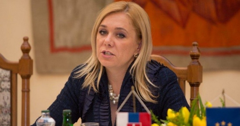Дениса Сакова: Словакия рассчитывает на азербайджанский газ для диверсификации поставок 