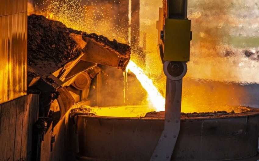 Global steel production surges over 12%