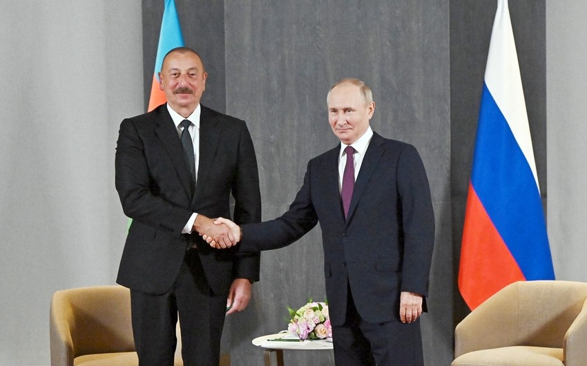Vladimir Putin makes call to Ilham Aliyev