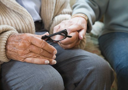 Названо число пенсионеров в Азербайджане в возрасте 100 и более лет 
