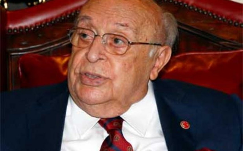 ​Экс-президент Турции Демирель скончался