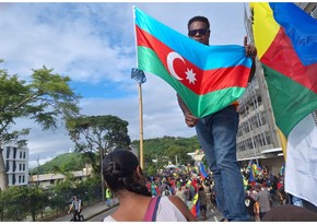 В Новой Каледонии на акции протеста против французского неоколониализма поднят азербайджанский флаг 