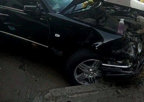 В Джалилабаде перевернулся автомобиль, пострадали пять человек