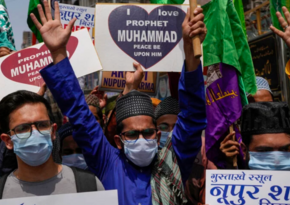 В Индии два человека погибли при протестах из-за высказываний о пророке Мухаммеде