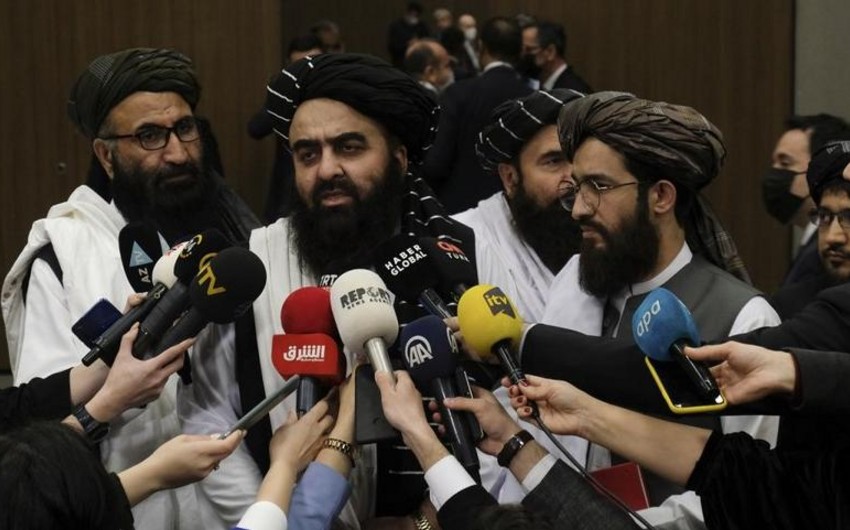 Mövlud Çavuşoğlu “Taliban” hökumətinin XİN başçısı ilə görüşüb