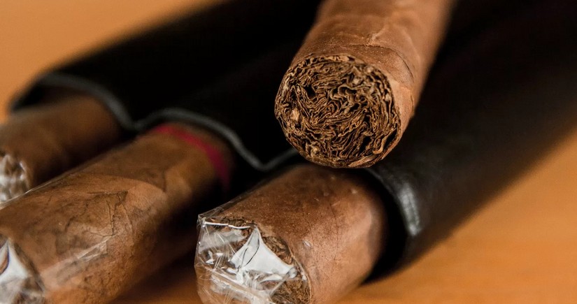 Azerbaijan resumes import of cigars from 3 countries