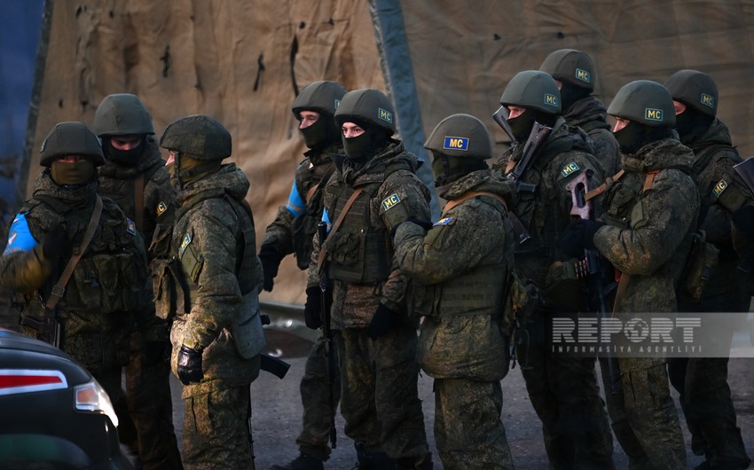 Российские миротворцы привлекли к месту проведения акций на дороге Шуша-Ханкенди дополнительные силы