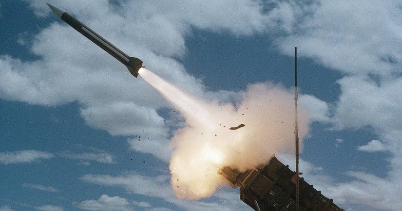 Japan, US sign deal to develop hypersonic missile intercept system