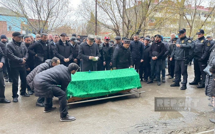 Təyyarə qəzasında həlak olan Leyla Bayramova Mehdiabadda dəfn edilib  - YENİLƏNİB