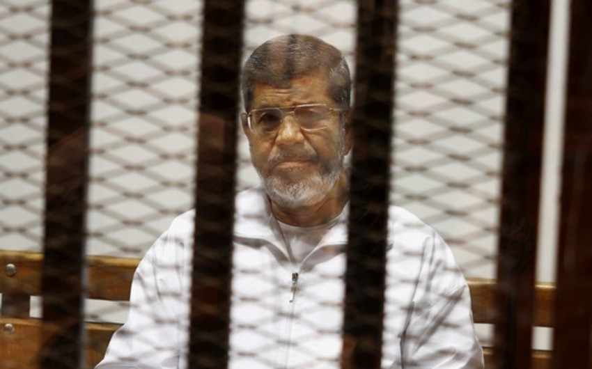 Суд Египта отложил вынесение приговора экс-президенту Мурси за шпионаж