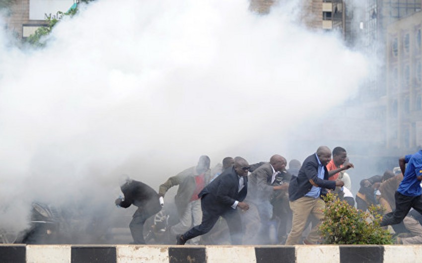 Keniyada polis müxalifət tərəfdarlarını dağıtmaq üçün gözyaşardıcı qazdan istifadə edib