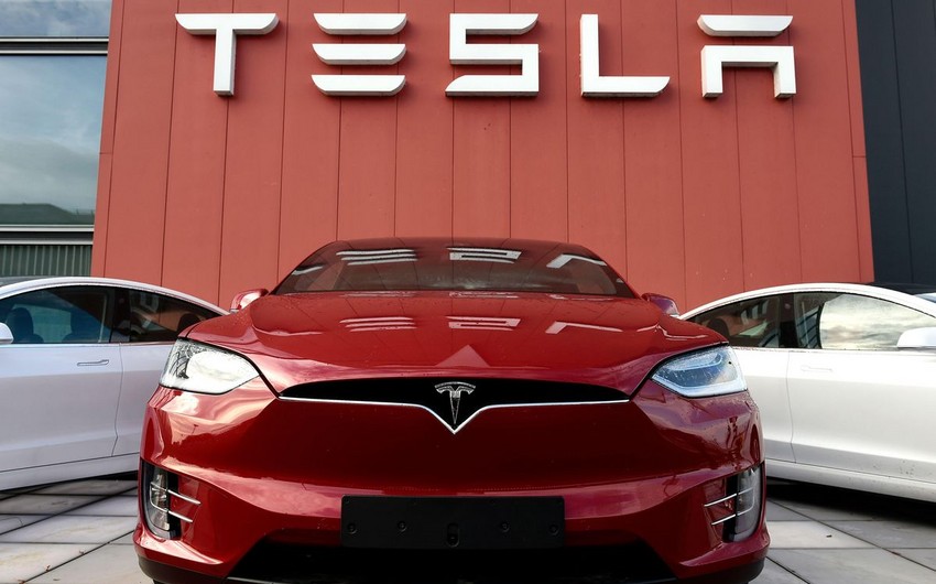 Tesla сдает конкурентам европейский рынок электромобилей