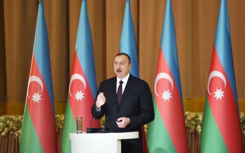 President Ilham Aliyev attends official reception on the occasion of Azerbaijan's Republic Day