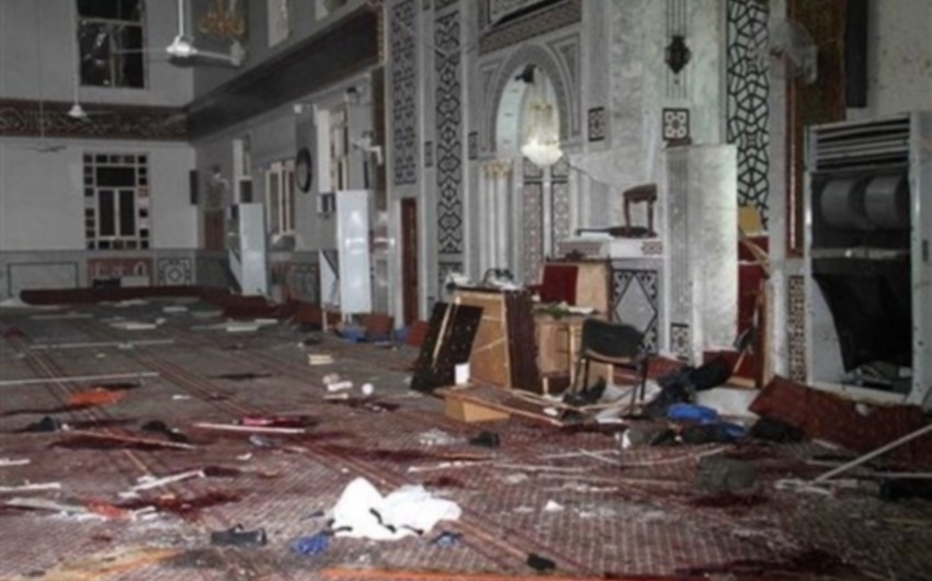 Suicide bomber detonated explosives near mosque in Baghdad