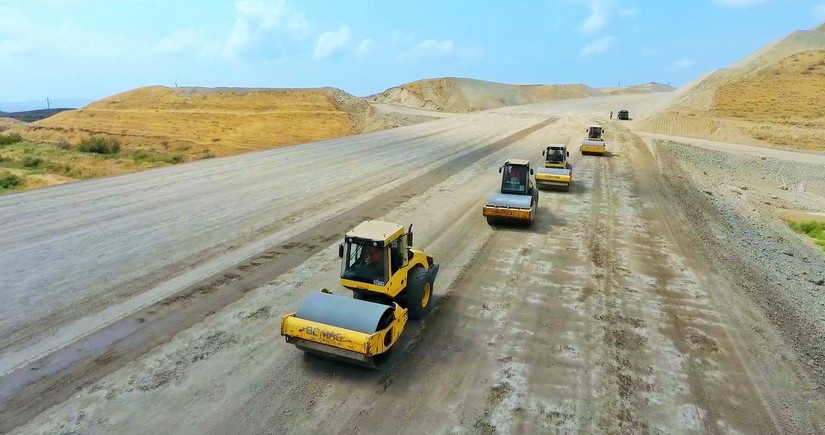 Строительство автодороги Горадиз-Джебраил-Зангилан-Агбенд завершено на 80%