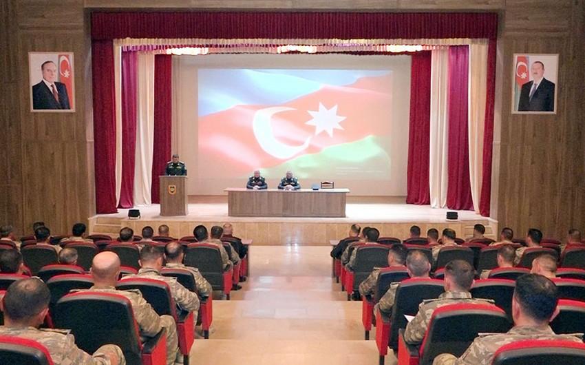 Azerbaijani exclave holds command training for battalion, division commanders