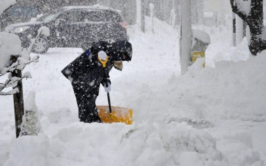 ​Жертвами снегопадов в Японии стали пять человек