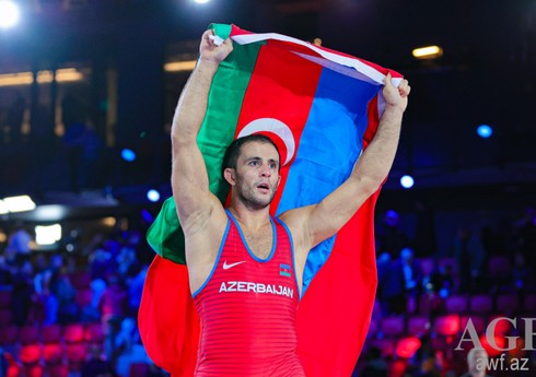 Эльданиз Азизли стал 3-х кратным чемпионом мира