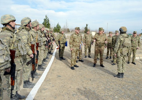 Начальник Генштаба армии Азербайджана побывал в воинских частях в Карабахе