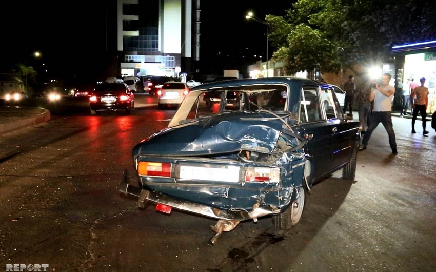 В Баку произошла цепная авария, есть раненый - ФОТО