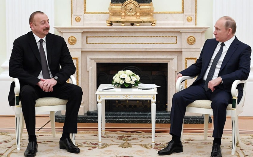 Azərbaycan Prezidenti Vladimir Putinlə bölgədəki vəziyyəti müzakirə edib