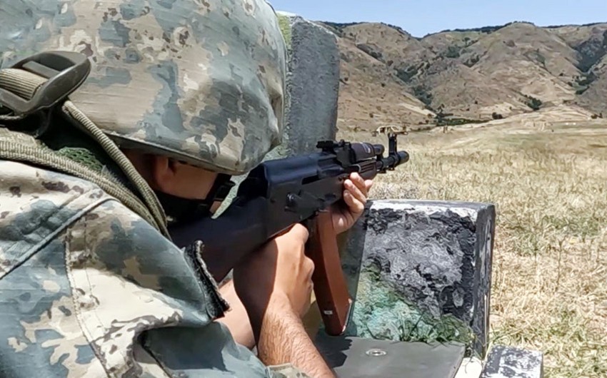 Azerbaijani cadets accomplish practical shooting exercises