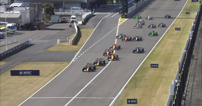 Макс Ферстаппен выиграл Гран-при Японии Формулы-1