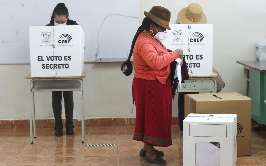 В Эквадоре закончилось голосование на президентских и парламентских выборах