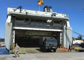 Испания отправила 200 тонн военных грузов Украине