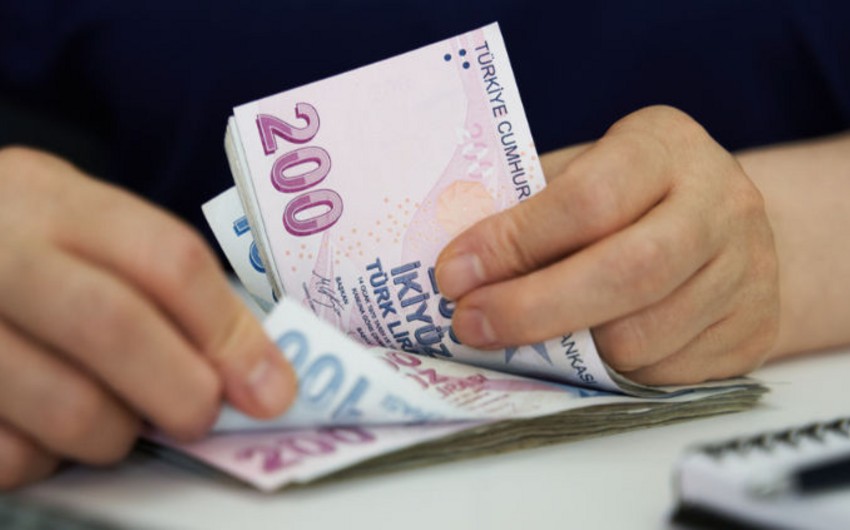 Turkish lira hits new all-time low due to situation around grain deal