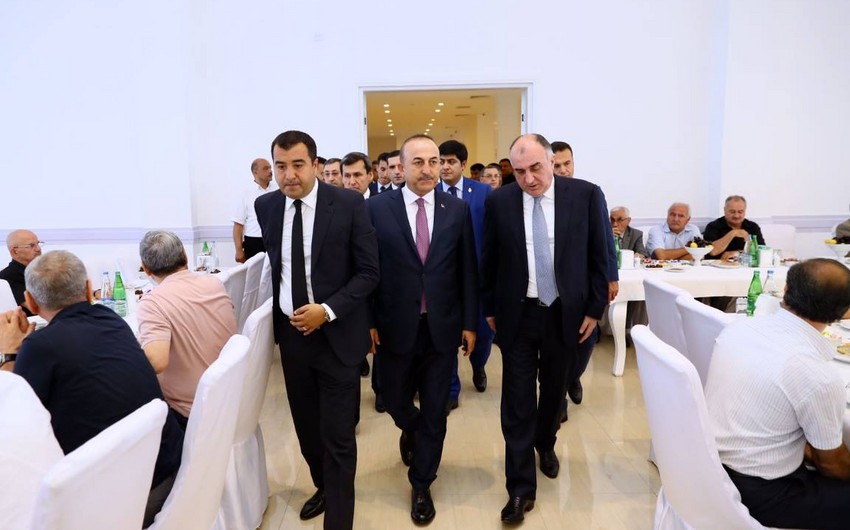 Главы МИД Азербайджана, Турции и Туркменистана приняли участие на церемонии сорока дней со дня смерти Натига Алиева