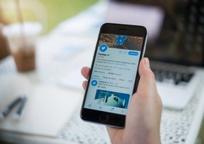 Twitter launches $8 blue tick subscription service