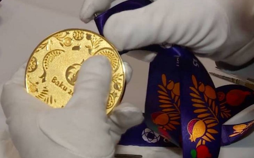 ​Bakı 2015 I Avropa Oyunlarının medallarının hazırlanması prosesi - VİDEO