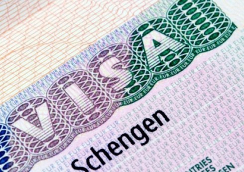 В ЕС обсуждают возможность выдачи шенген-виз нового образца