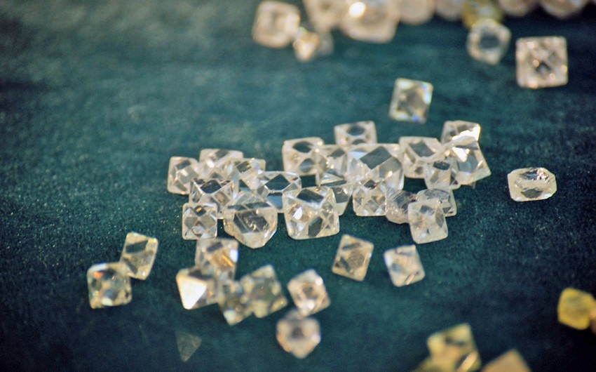 Япония ужесточила ограничения на импорт алмазов из РФ