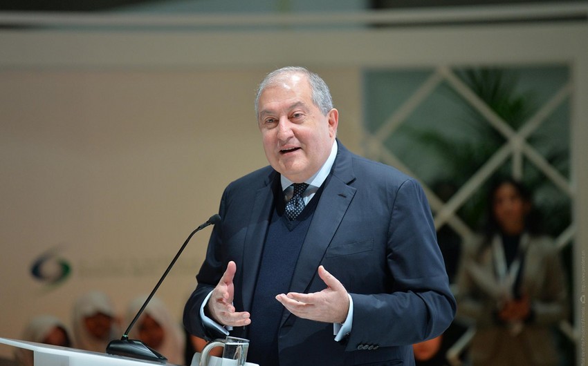 У президента Армении коронавирус протекает с осложнениями