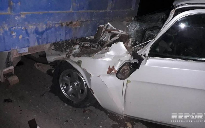 В Кюрдамире легковой автомобиль столкнулся с КамАЗ: двое погибли - ФОТО - ВИДЕО
