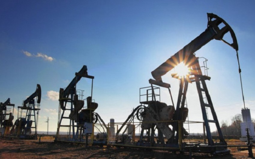 Цена нефти марки Brent впервые за три года превысила 86 долларов за баррель