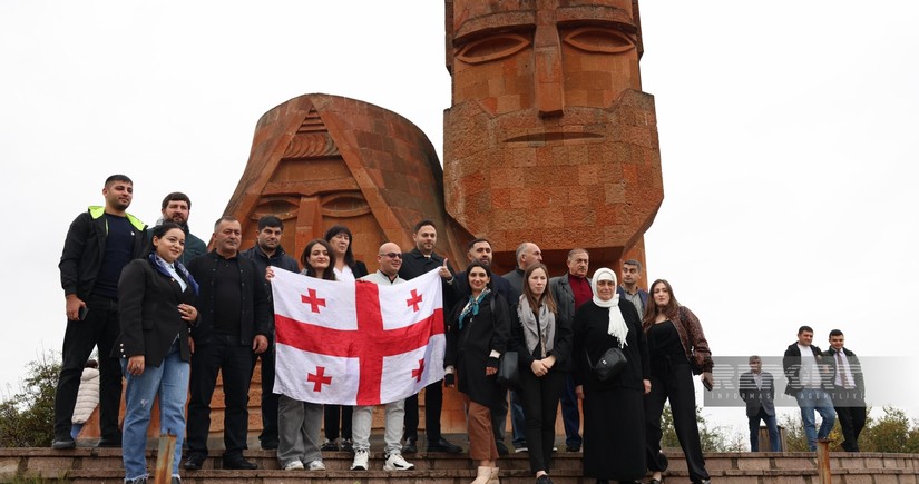 Gürcüstanlı səyyahlar Xankəndi şəhəri ilə tanış olublar