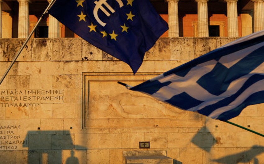 СМИ: третий пакет помощи Греции может быть подтвержден к пятнице