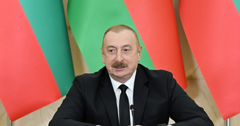 Президент: Азербайджан ведет активную работу с партнерами, в том числе с Болгарией, по кабелю зеленой энергии