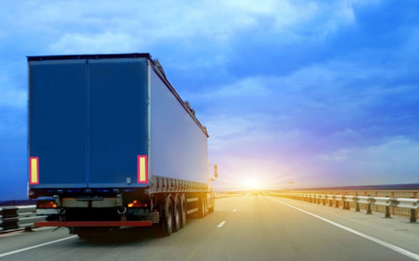 ​Азербайджан освободил от уплаты дорожного налога грузовые автомобили иностранных государств
