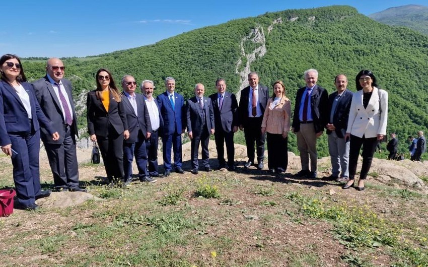 Azerbaijani, Turkish and Georgian officials visit Jydyr plain in Shusha