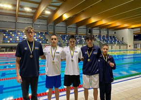 Azerbaijani swimmers claim 1 silver and 4 gold medals in international tournament