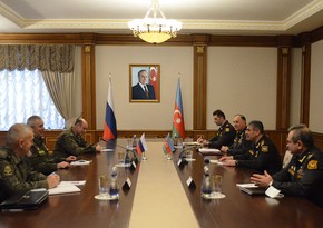 Minister of Defense receives new Commander of Russian peacekeeping forces