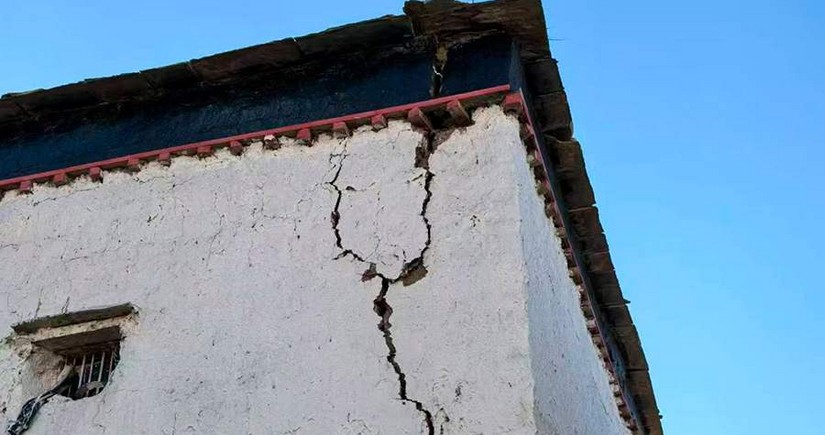 7.0-magnitude quake hits 90 km NE of Lobuche, Nepal