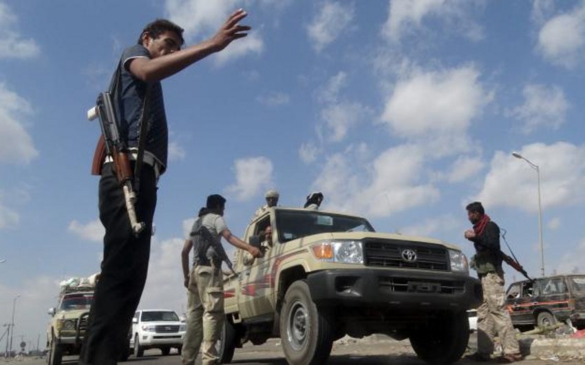 U.N. envoy arrives in Yemen's Aden to advance peace talks