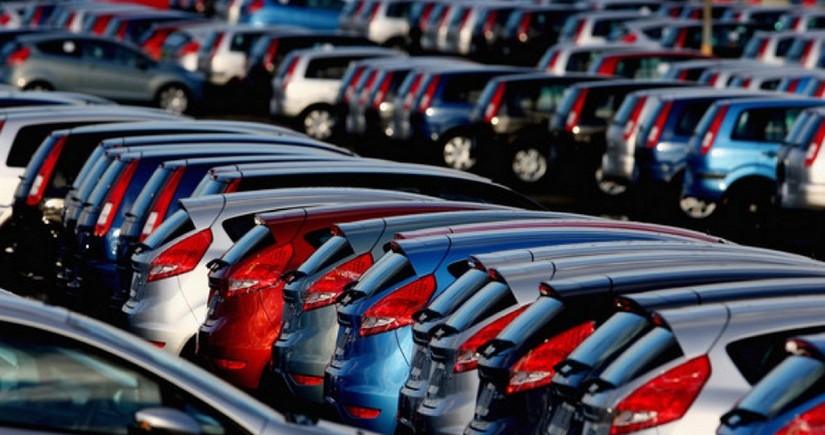 Aİ-nın minik avtomobilləri bazarı fevralda 12 % böyüyüb