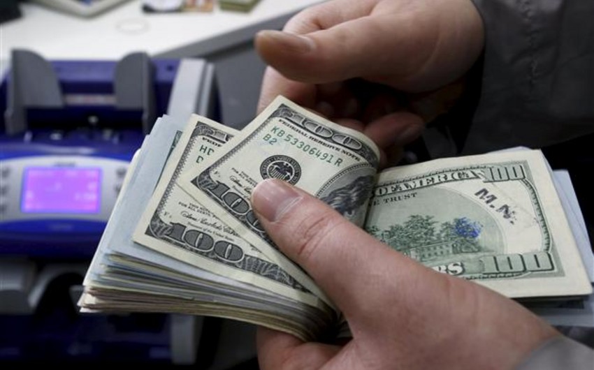 Report: Dolların möhkəmlənməsi davam edəcək